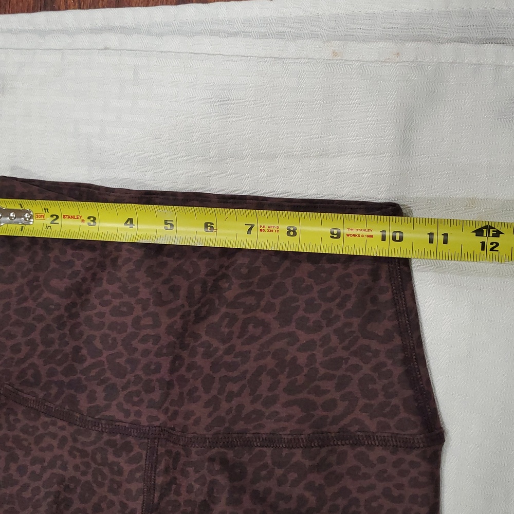 Beyond yoga Brown High-Rise crop ankle Leggings with Stretchy Fit - Picture 2 of 9
